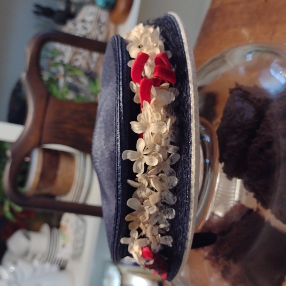 Navy vintage hat
